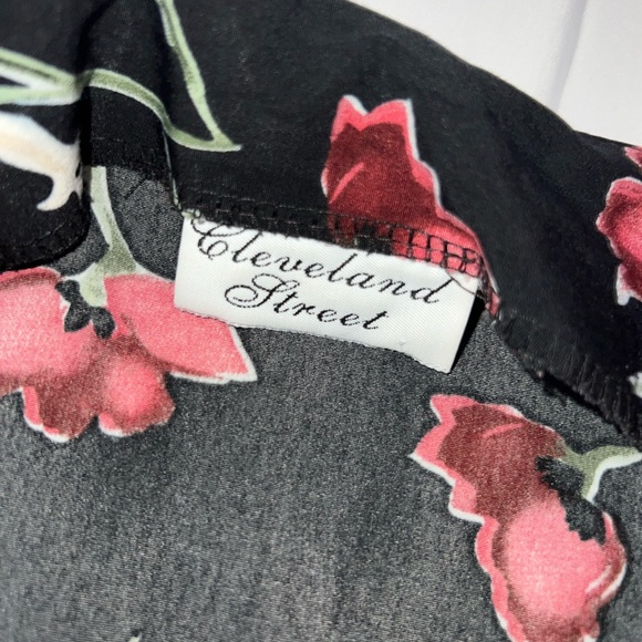 Cleveland Street Size 10 Skirt Wrap Floral Length 34” Poly M1 - Picture 3 of 5